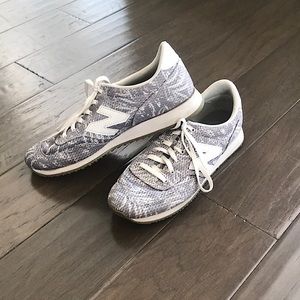 RARE New Balance 620 palm tree print sneakers